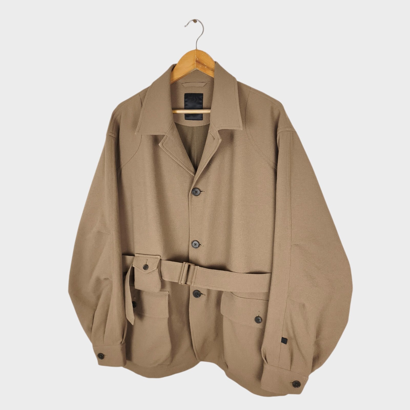 DAIWA PIER39 Men's Tech Belted Oversized Fit Gunshooting Jacket