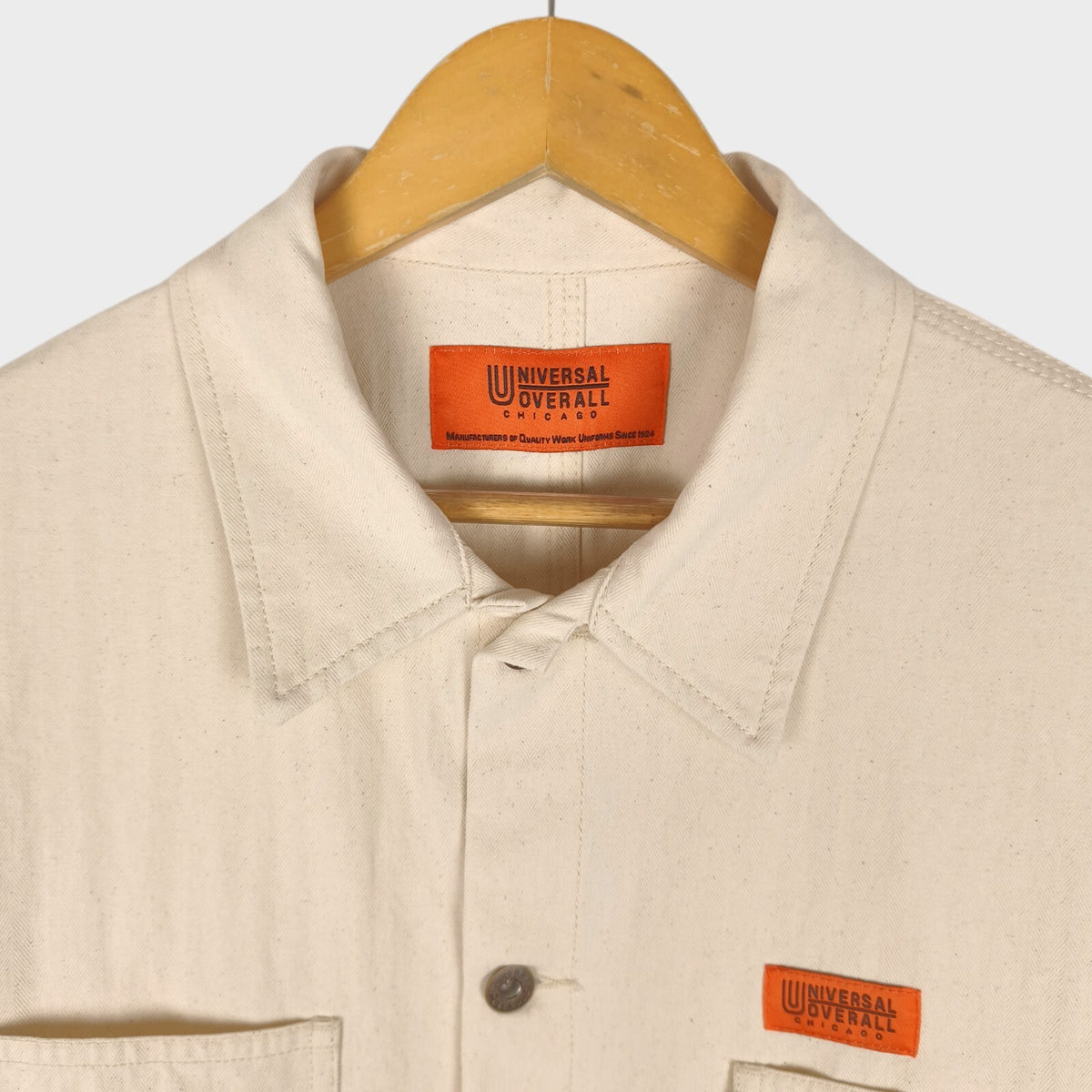 UNIVERSAL OVERALL Men's Ecru Herringbone Cotton Chore Jacket