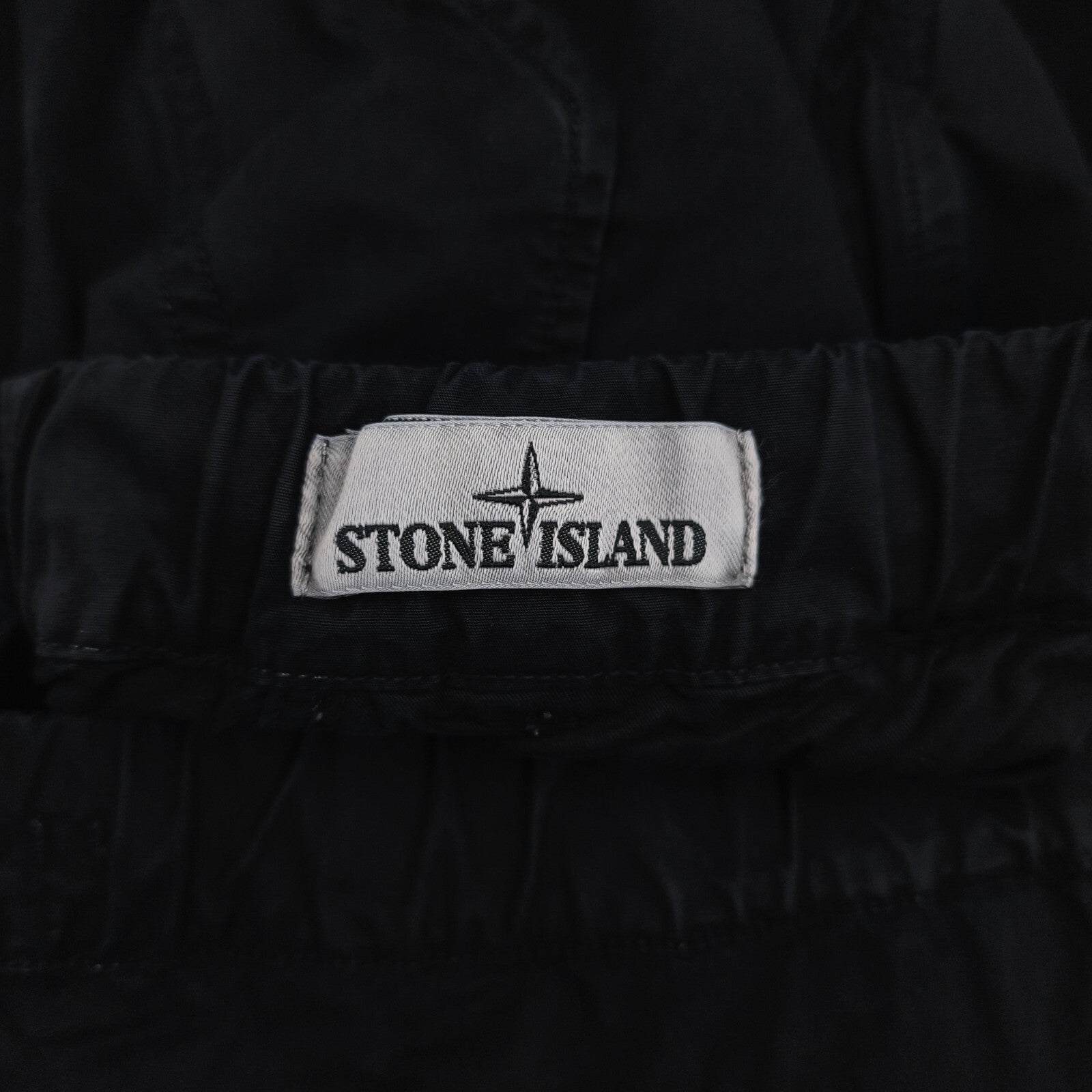 STONE ISLAND Men's Black Garment Dyed Type RE Cargo Shorts