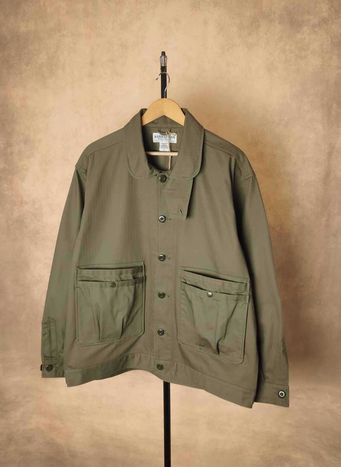 SASSAFRAS Men's Made in Japan Green Herringbone Overgrown Trug Jacket