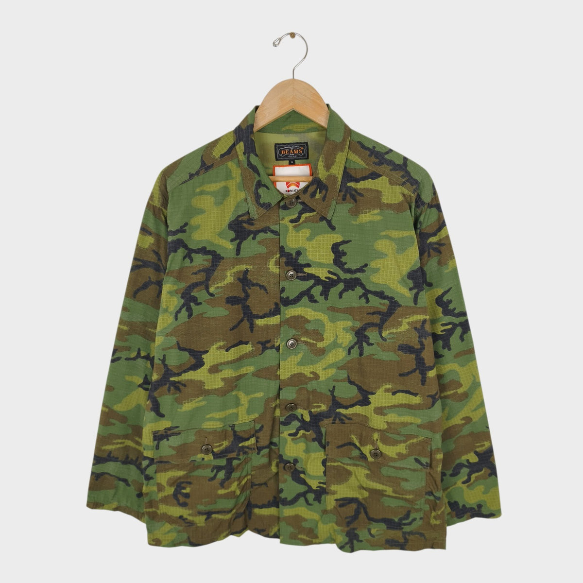 BEAMS PLUS Men's Komatsu Military Camo Print Relaxed Fit Overshirt Jacket
