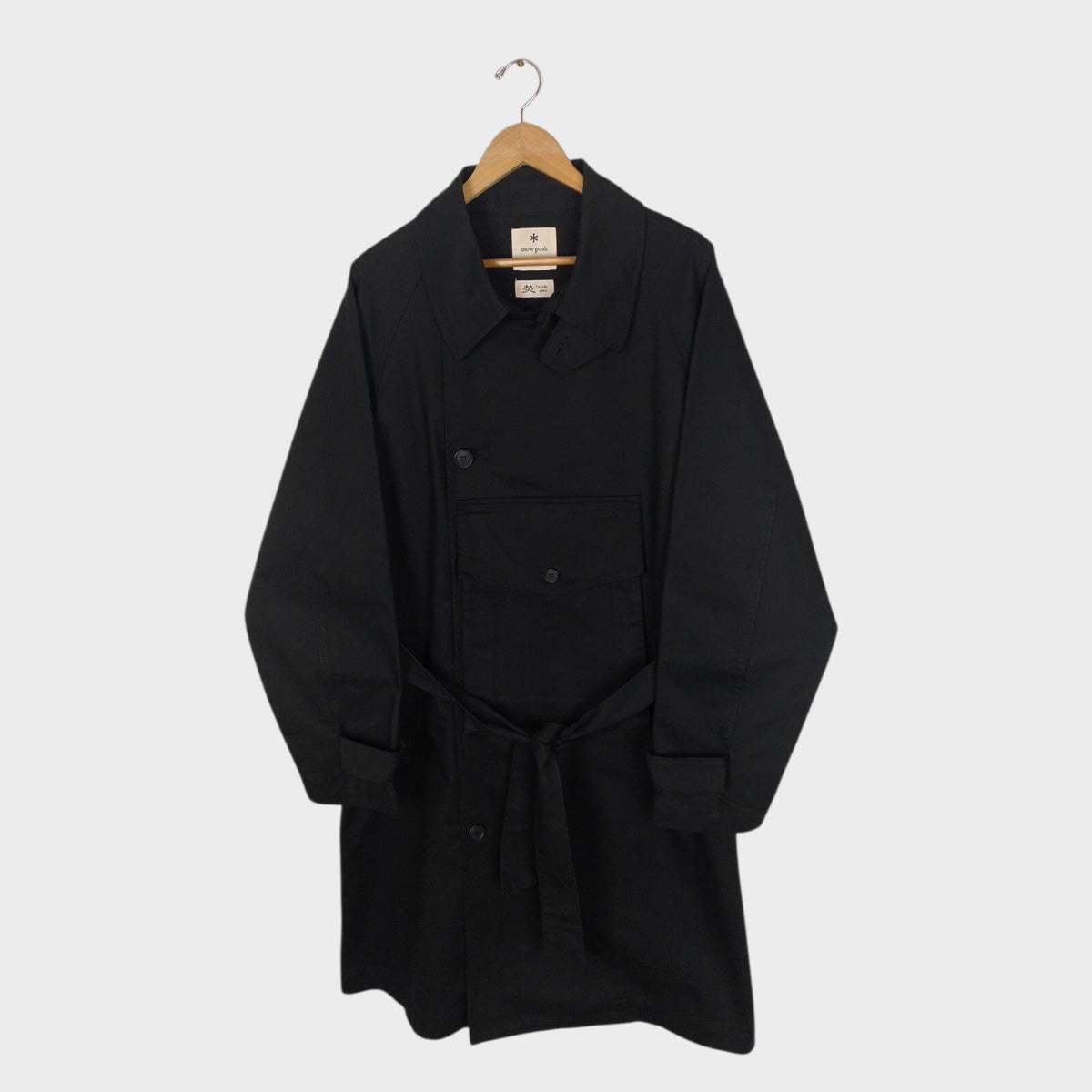 SNOW PEAK Men's Black Takibi Spec Utility Trench Coat