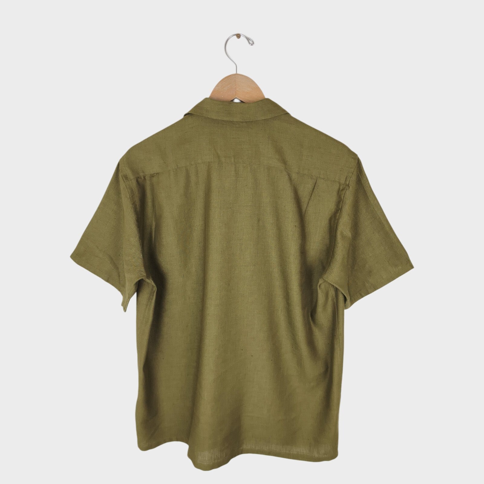 BEAMS PLUS Men's Made in Japan Olive Green Linen Blend Camp Collar Shirt