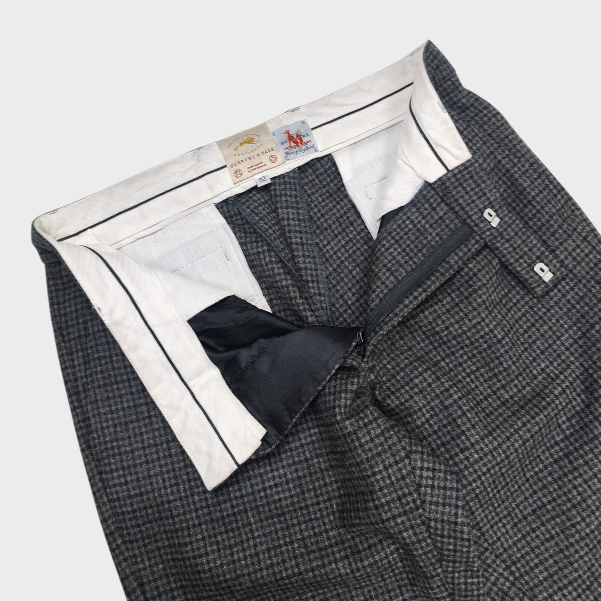 BURROWS & HARE Men's Made in England Checked Wool Pleated Trousers