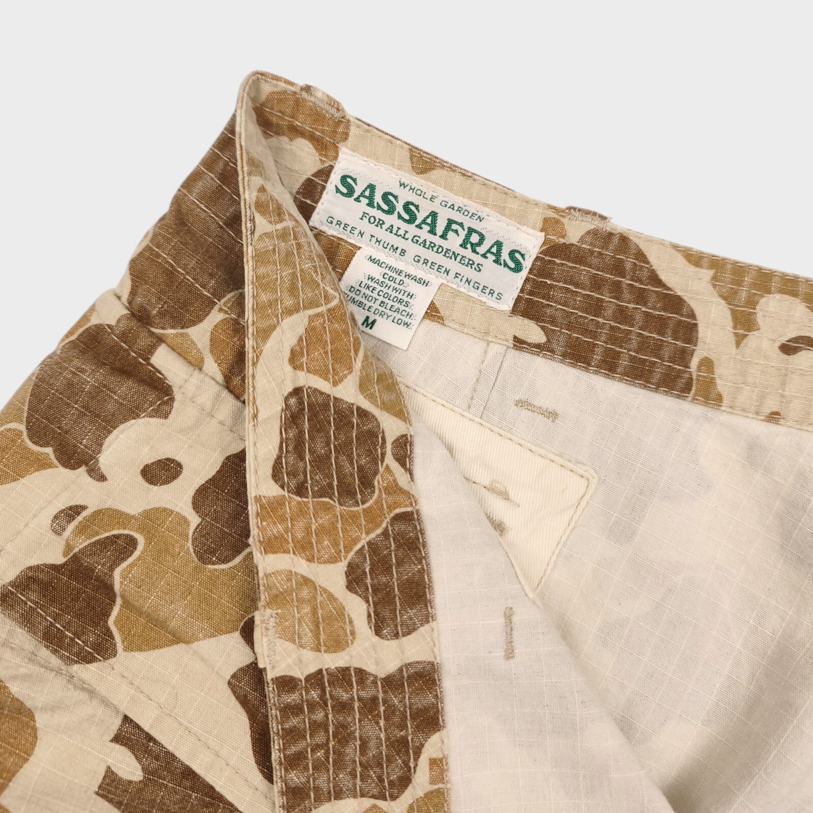 SASSAFRAS Men's Made in Japan Fall Leaf Camo Ripstop Cargo Shorts