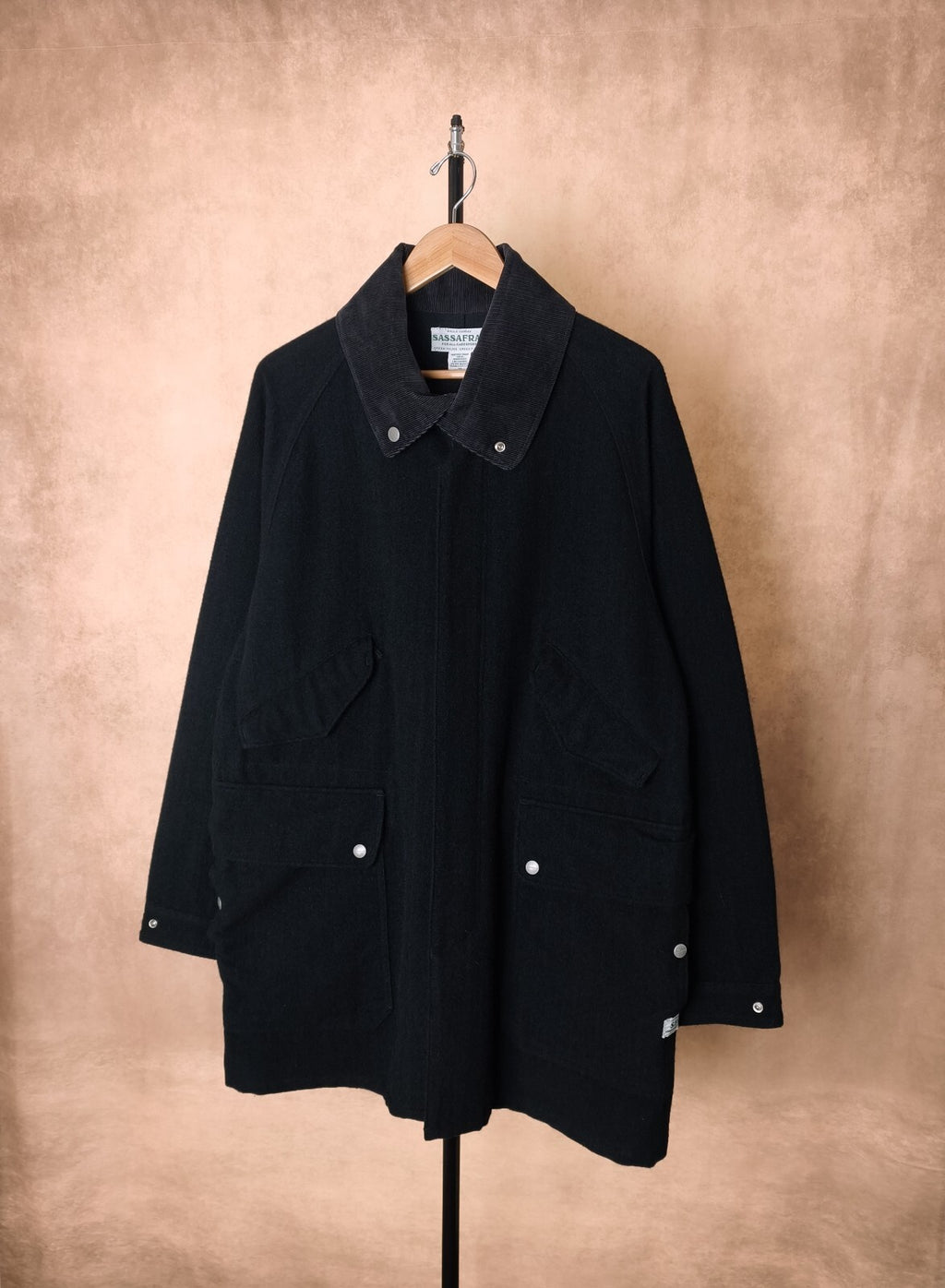 SASSAFRAS Men's Made in Japan Black Wool Blend Fall Leaf Tube Coat Jacket
