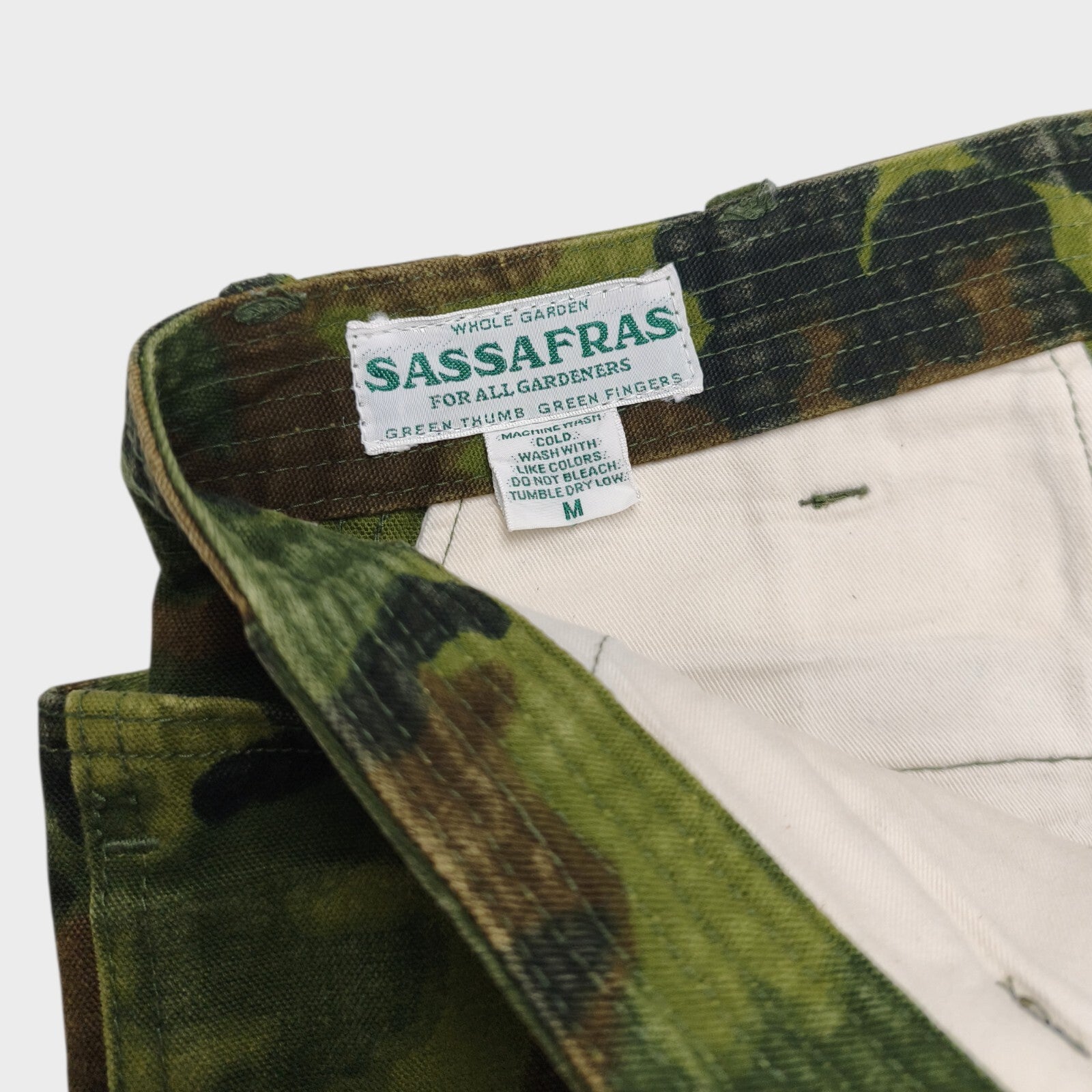 SASSAFRAS Men's Made in Japan Heavyweight Camo Fall Leaf Cargo Trousers