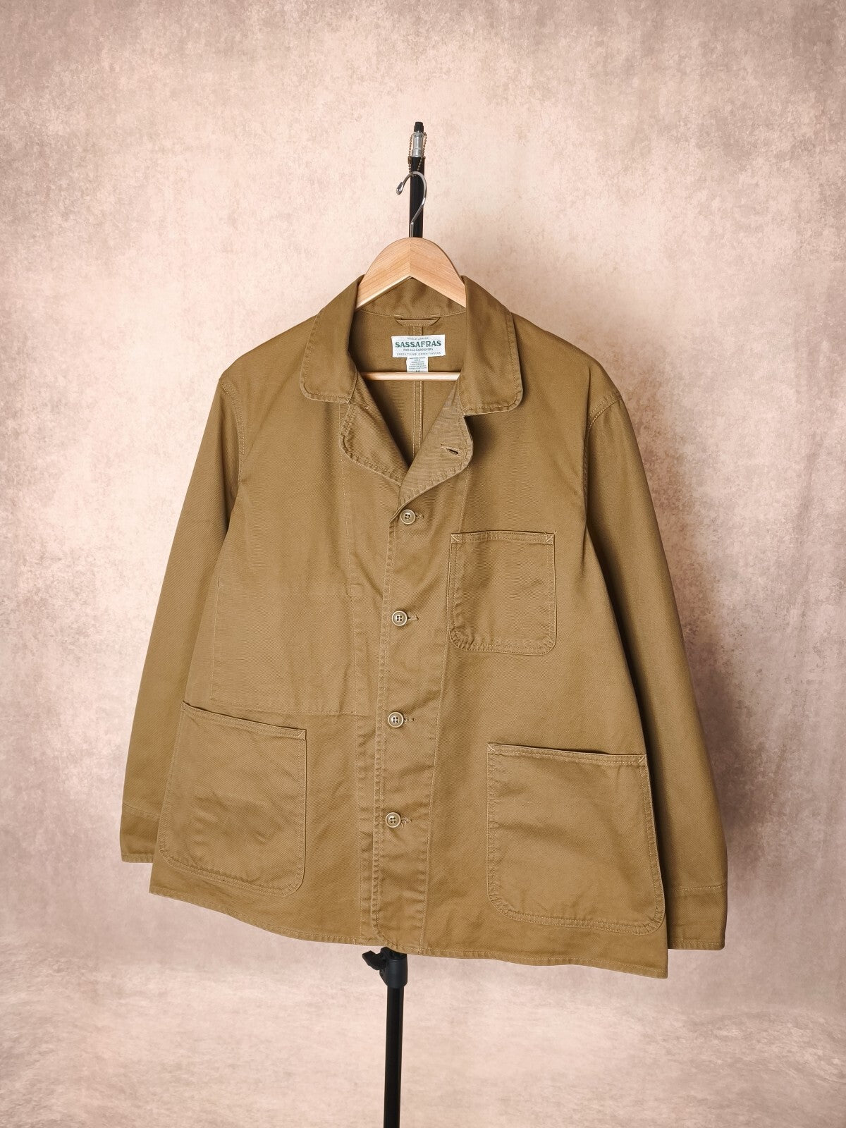 SASSAFRAS Men's Made in Japan Beige Heavy Cotton Twill Sprayer Chore Jacket