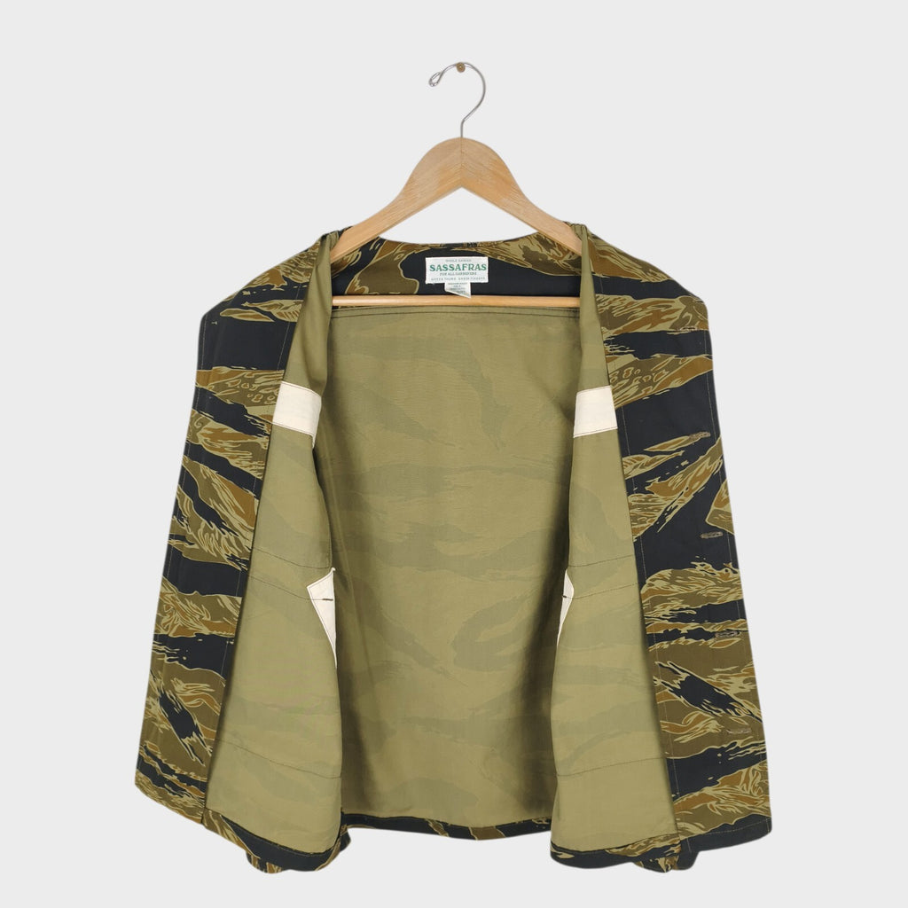 SASSAFRAS Men's Made in Japan Camo Utility Overshirt Jacket