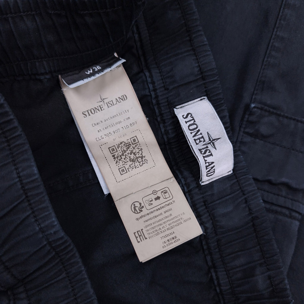 STONE ISLAND Men's Dark Navy Blue RE-T Cargo Trousers