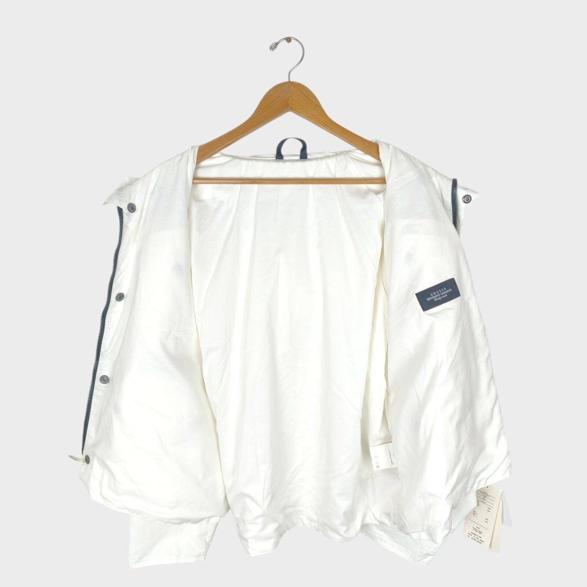 UNUSED Japan Men's Made in Japan White Nylon Fishing Jacket