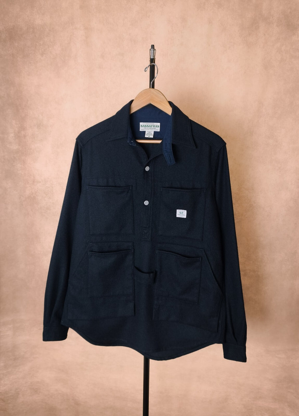 SASSAFRAS Men's Made in Japan Wool Utility Pullover Overshirt