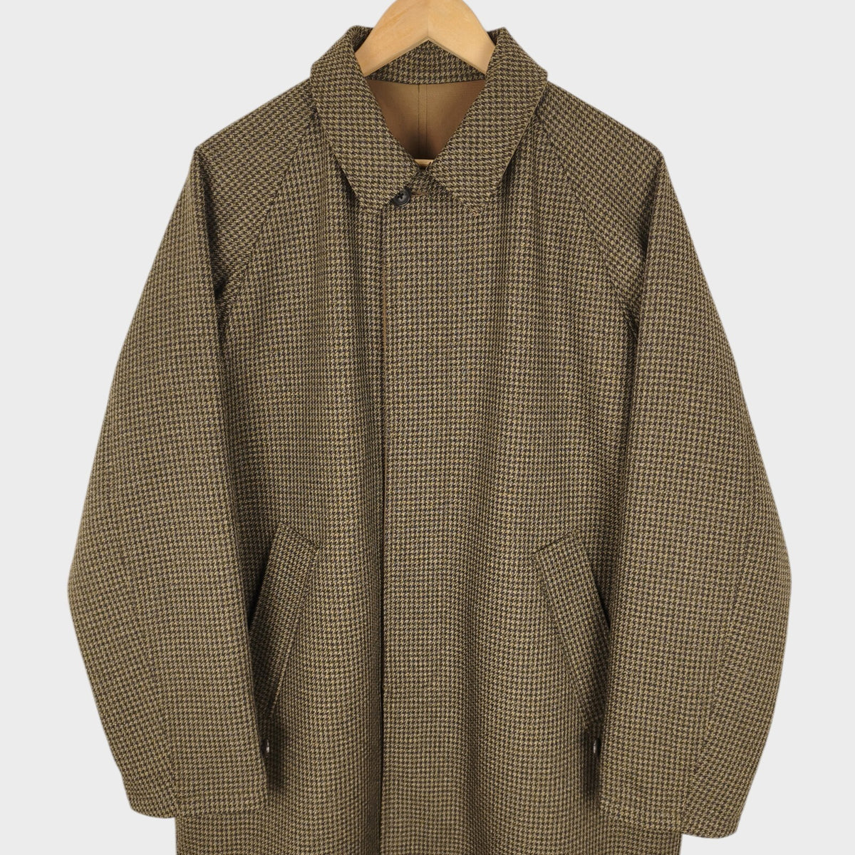 BEAMS PLUS Men's Dogtooth Heavyweight Reversible Balmacaan Coat