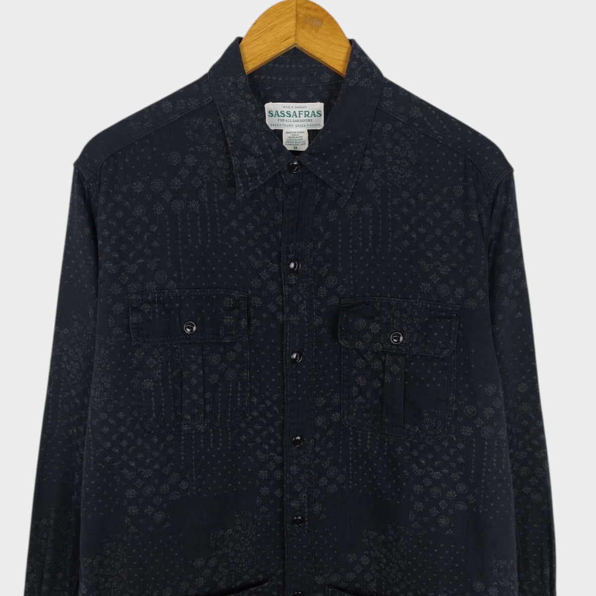 SASSAFRAS Men's Made in Japan Black Bandana Print Flannel Overshirt