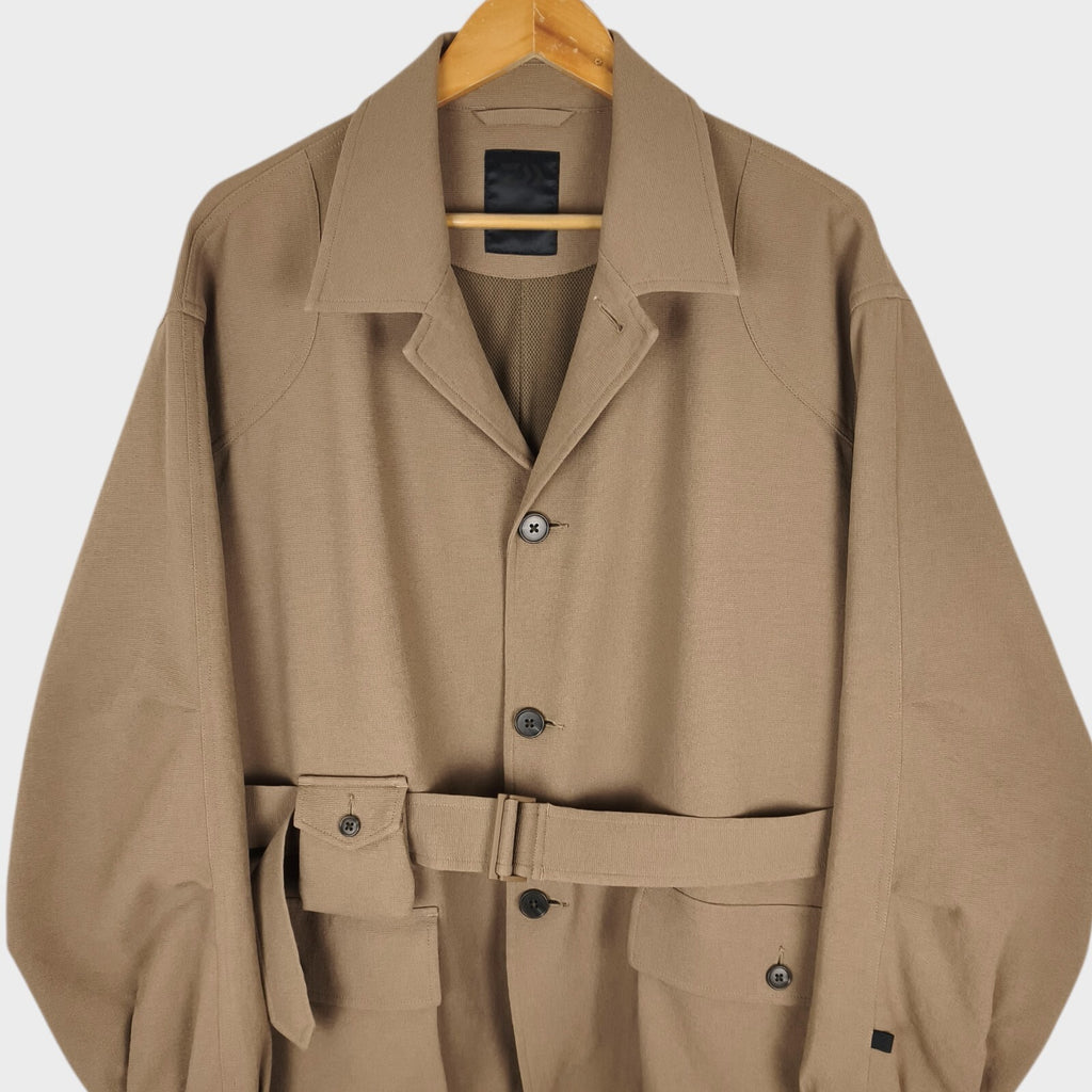 DAIWA PIER39 Men's Tech Belted Oversized Fit Gunshooting Jacket