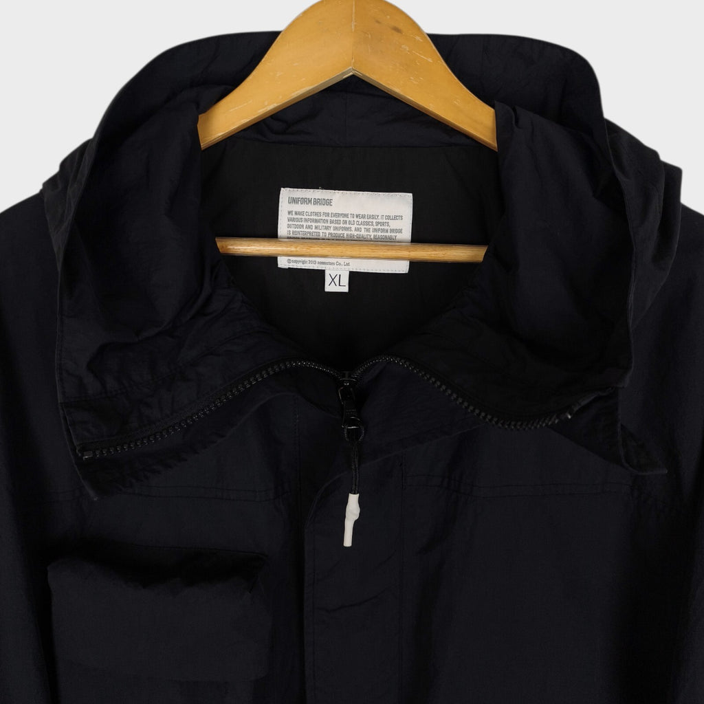 UNIFORM BRIDGE Men's Black Nylon M70 Hooded Parka Jacket