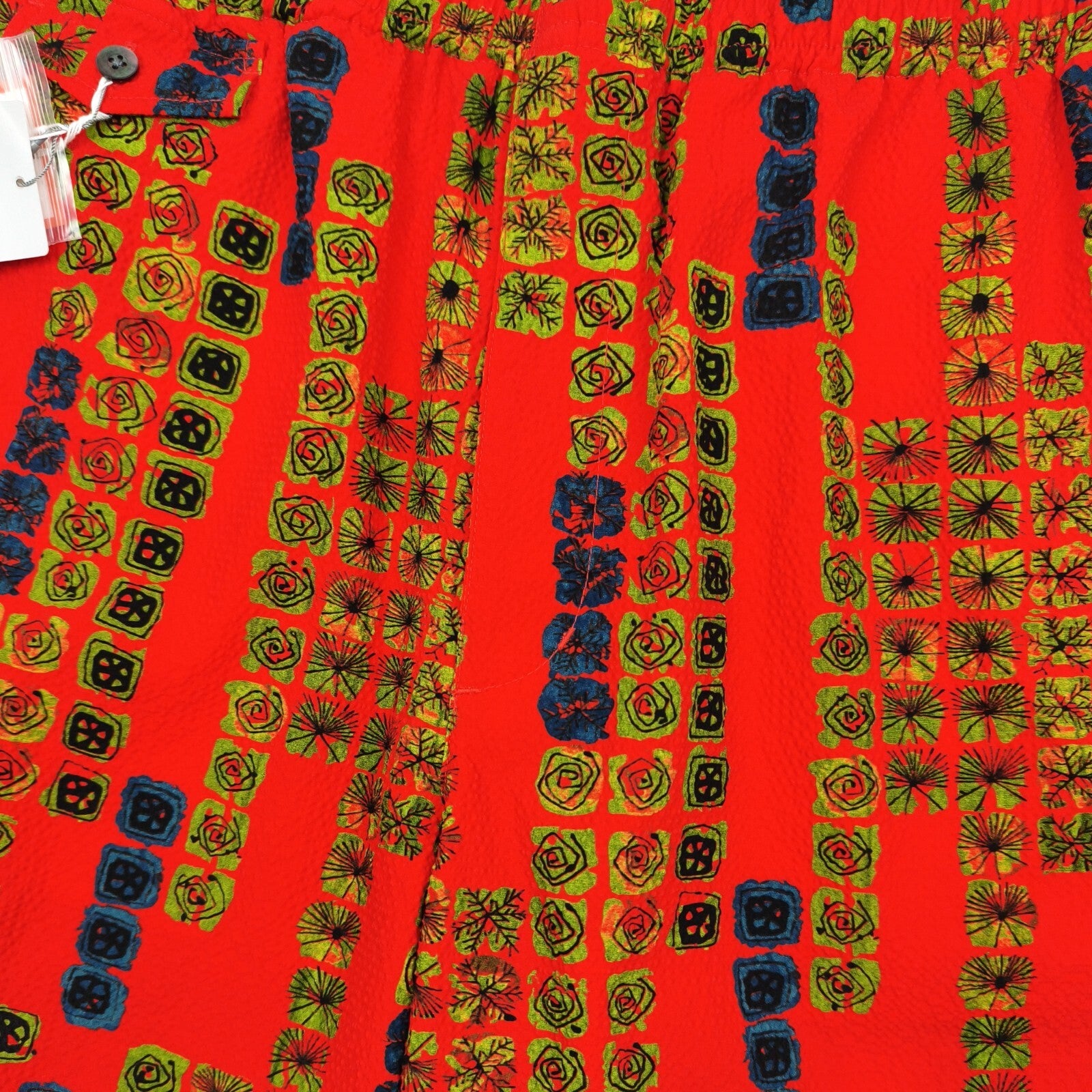 BEAMS PLUS Men's Red Komatsu Seersucker Floral Print Shorts