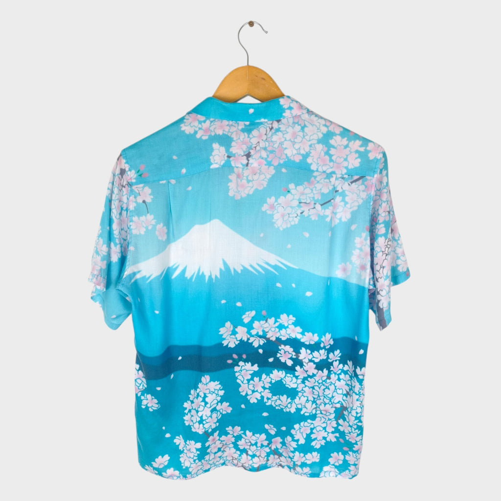 BLUE BLUE JAPAN Men's Made in Japan Mount Fuji Print Short Sleeved Shirt
