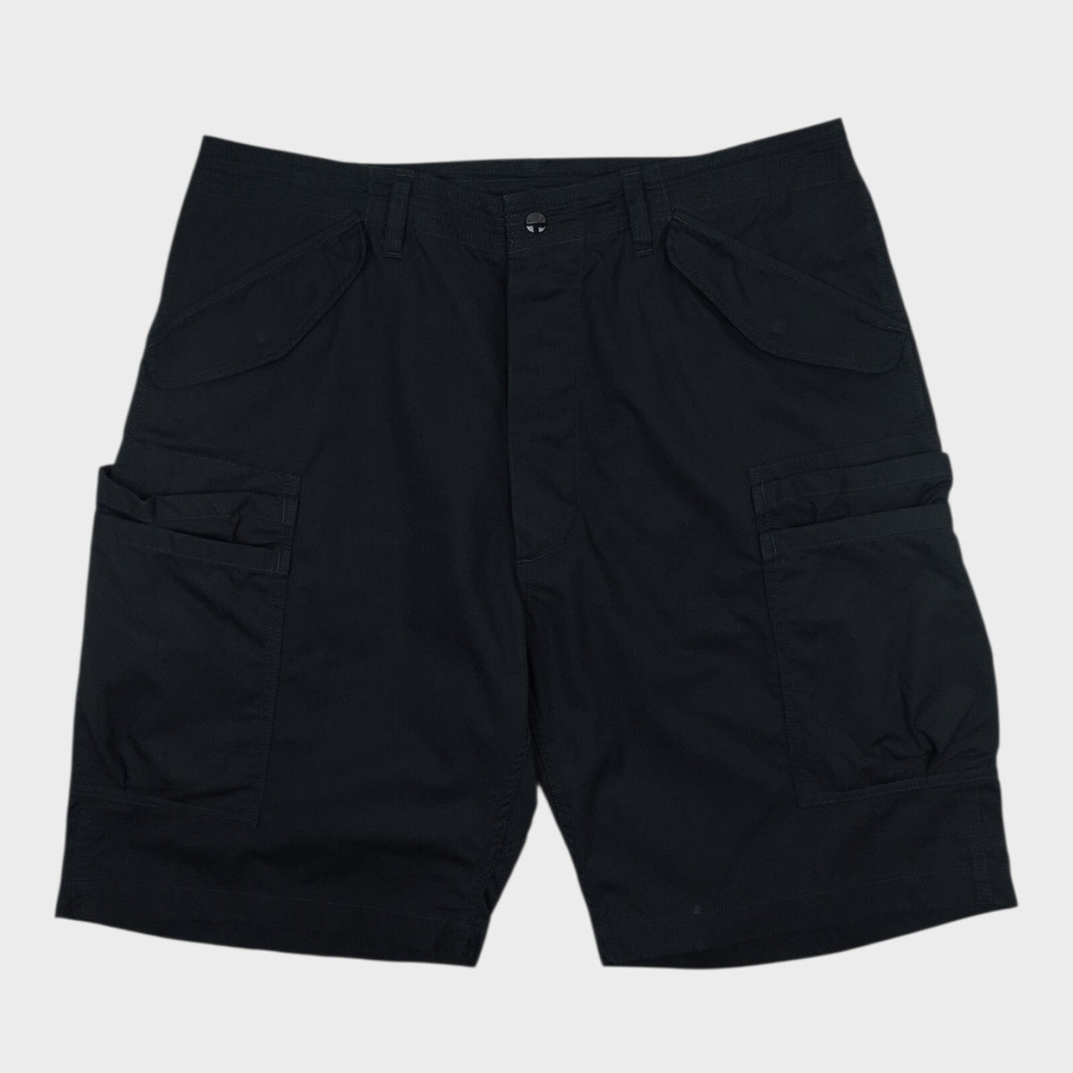 SASSAFRAS Men's Made in Japan Black Overgrown Weather Cotton Cargo Shorts