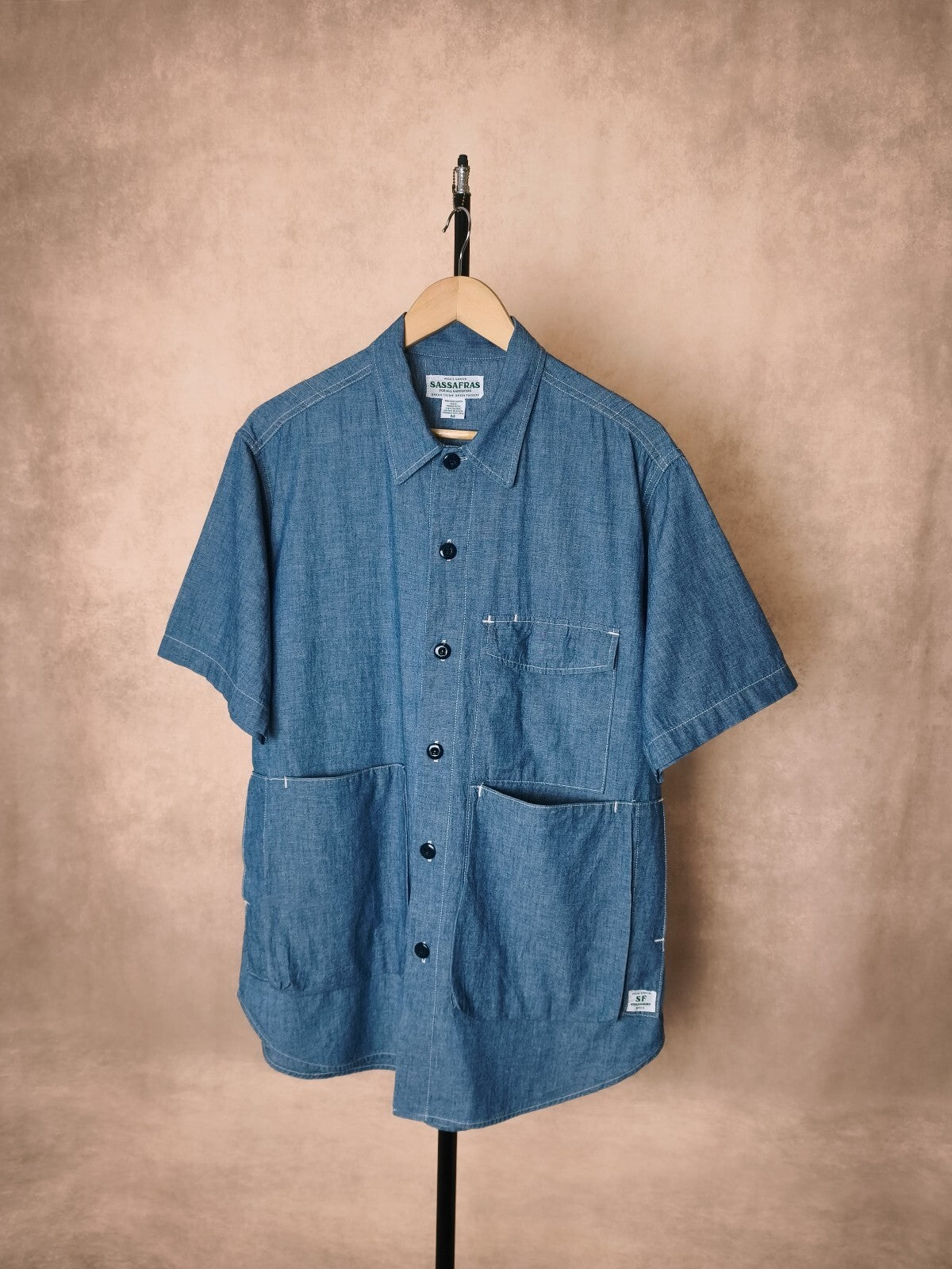 SASSAFRAS Men's Made in Japan Blue 5oz Chambray Digs Crew Half Shirt