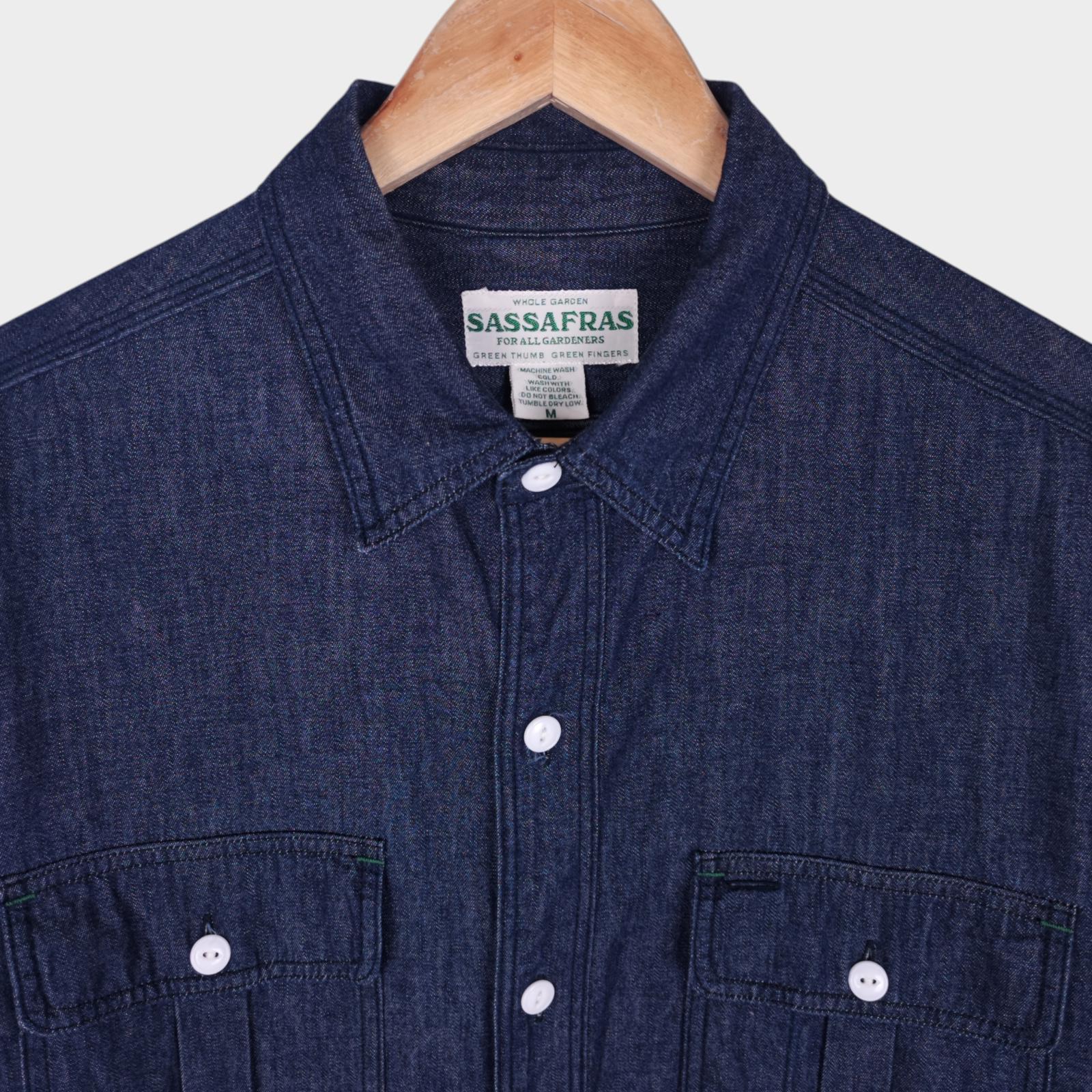 SASSAFRAS Men's Made in Japan Denim Botanical Scout Apron Shirt