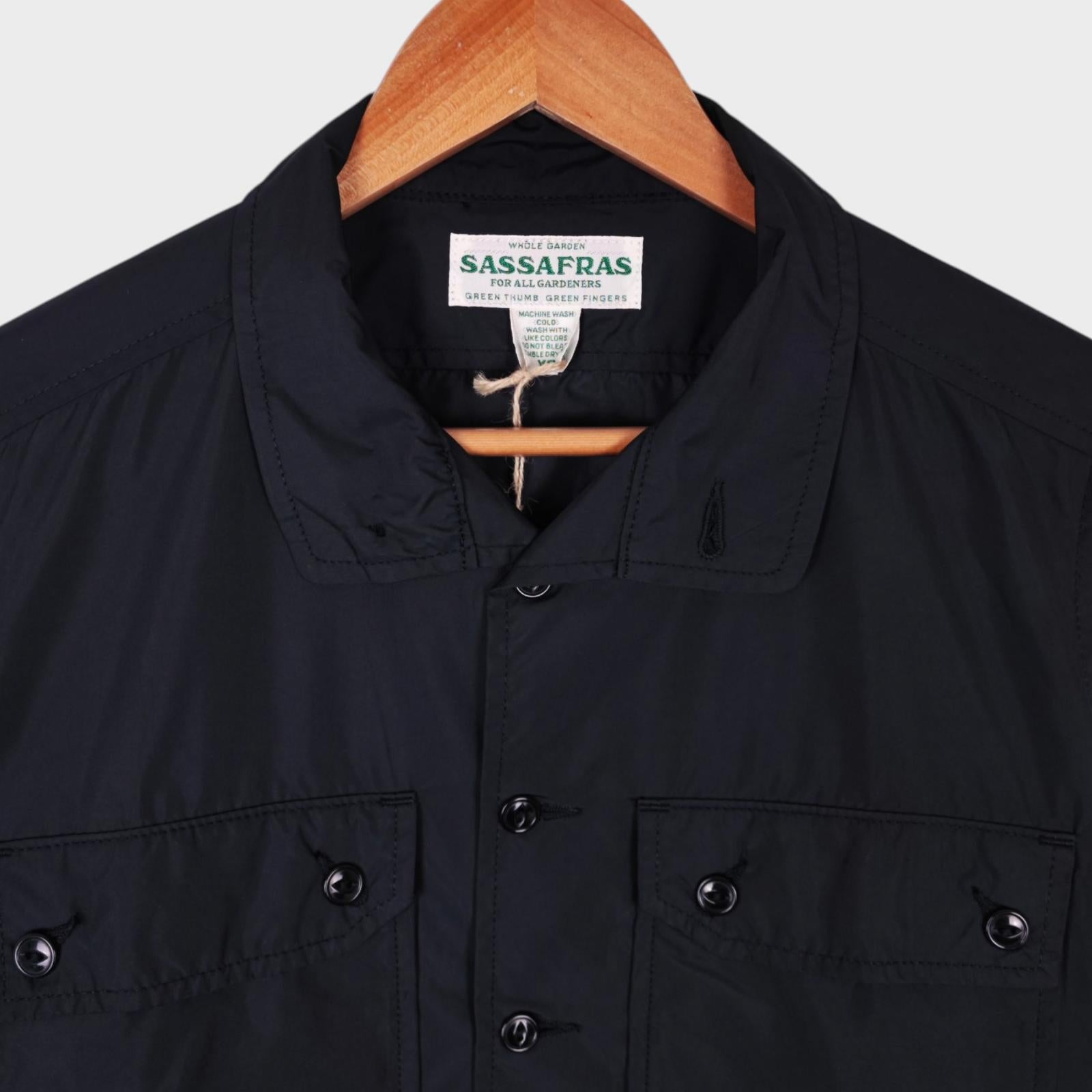SASSAFRAS Men's Made in Japan Black Botanical Eagle Scout Half Micro Taffeta Overshirt Jacket